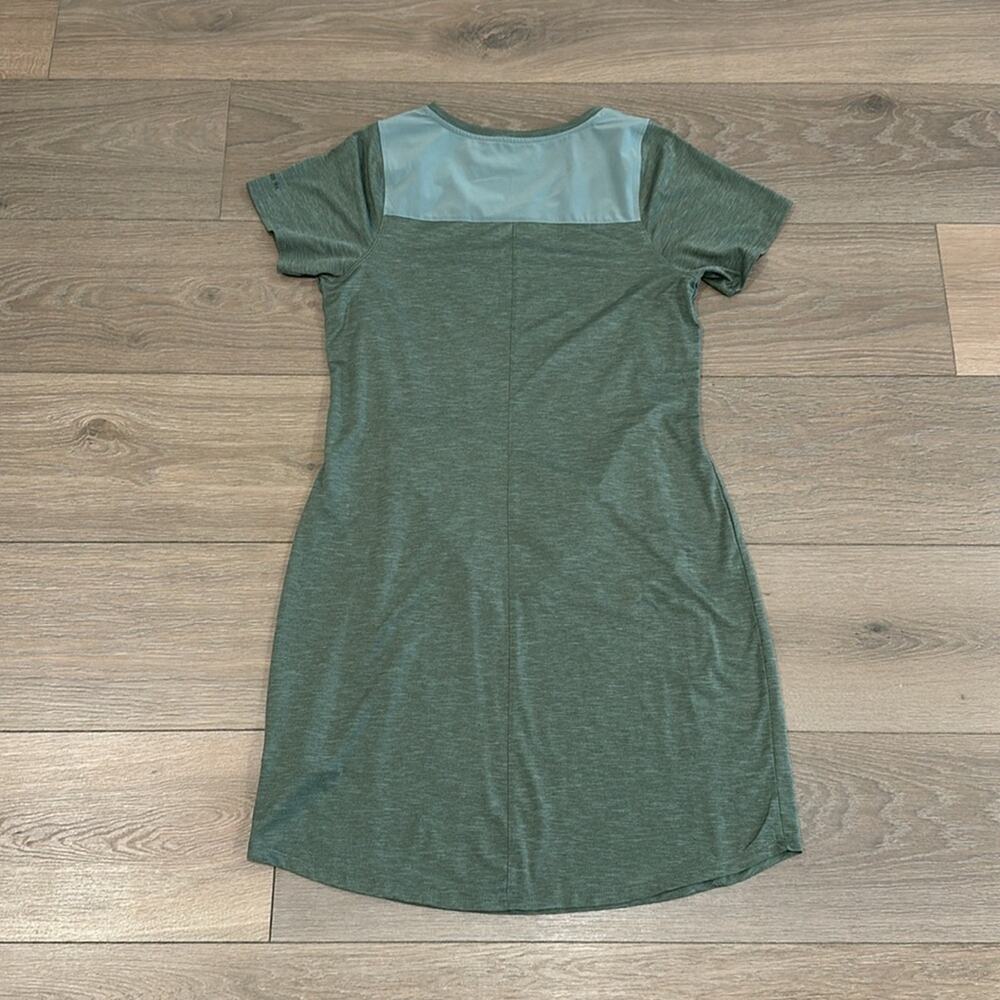 COLUMBIA Olive Sage Green Scoop Neck Short Sleeve Active Casual Dress Size Small - Picture 2 of 11
